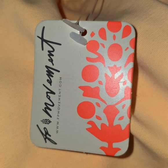 Free People Movement Limitless Short- Size Medium- NWT🌾☀️ - Picture 7 of 9